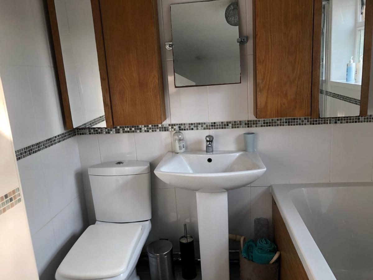 3-Bed House Waterfall Country Brecon Beacons Pontneddfechan Buitenkant foto